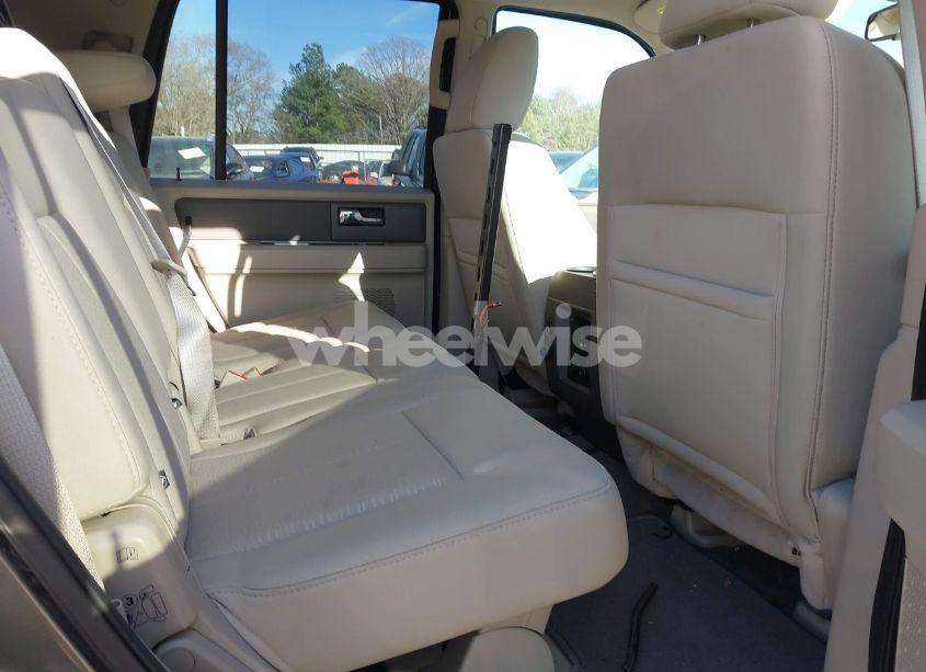 Photo 8 of 2012 Ford Expedition XL (VIN 1FMJU1G50CEF17012)