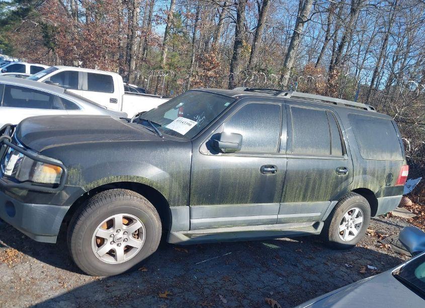 Photo 14 of 2014 Ford Expedition XL (VIN 1FMJU1G51EEF10945)