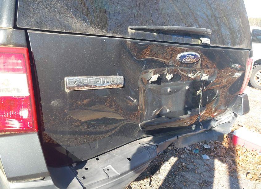 Photo 18 of 2014 Ford Expedition XL (VIN 1FMJU1G51EEF10945)