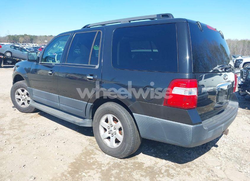 Photo 3 of 2014 Ford Expedition XL (VIN 1FMJU1G53EEF10946)