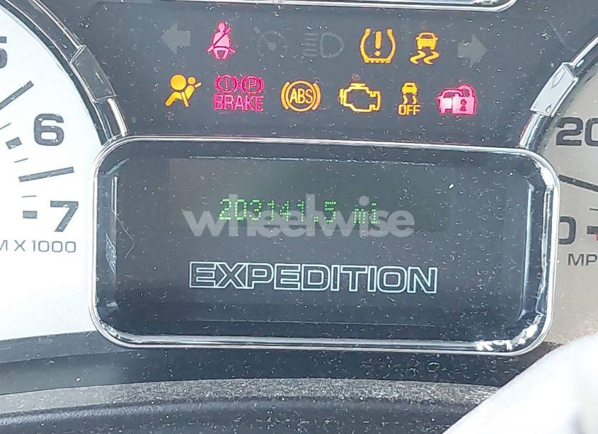 Photo 7 of 2014 Ford Expedition XL (VIN 1FMJU1G53EEF10946)