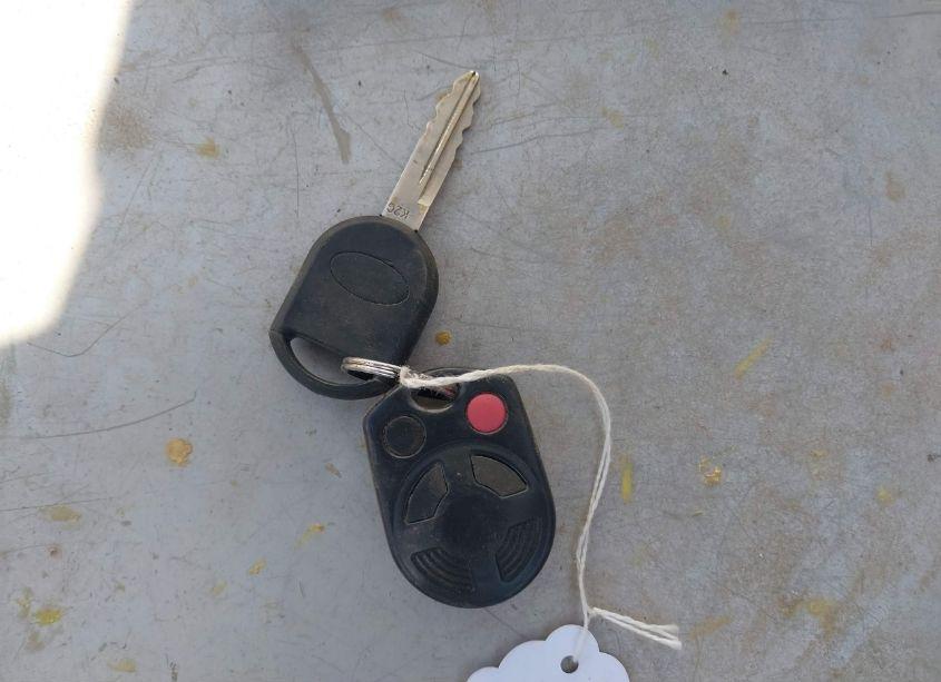 Photo 11 of 2010 Ford Expedition XLT (VIN 1FMJU1G54AEA15973)