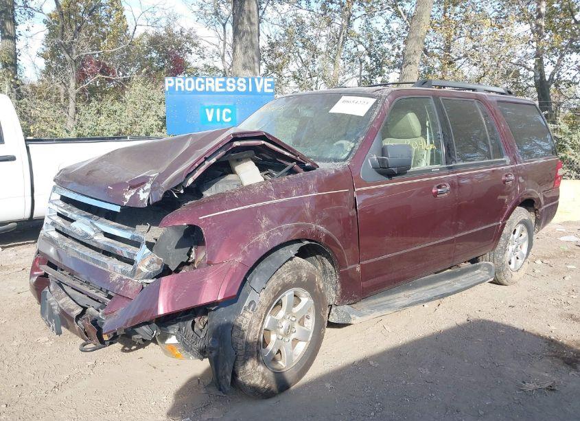 Photo 6 of 2010 Ford Expedition XLT (VIN 1FMJU1G54AEA15973)