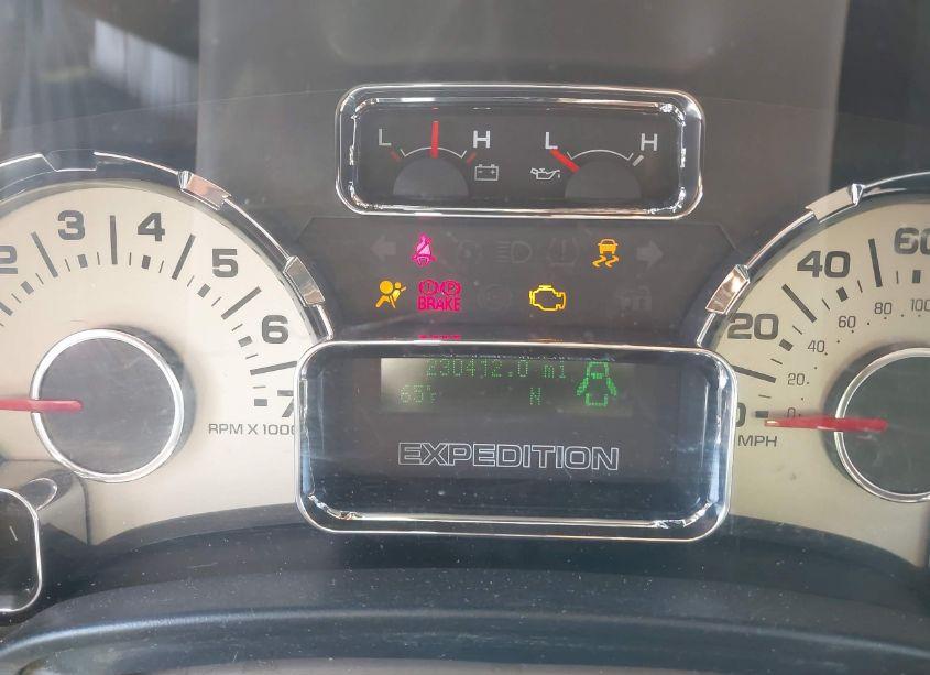 Photo 7 of 2010 Ford Expedition XLT (VIN 1FMJU1G54AEA15973)