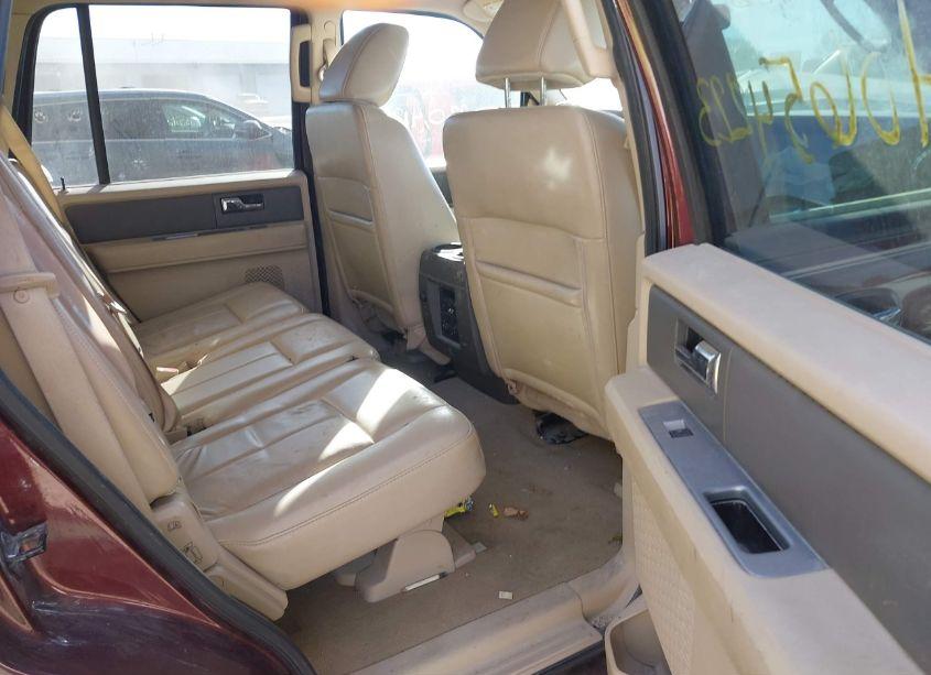 Photo 8 of 2010 Ford Expedition XLT (VIN 1FMJU1G54AEA15973)