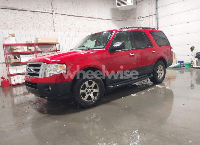 Photo 2 of 2011 Ford Expedition XL (VIN 1FMJU1G55BEF50814)