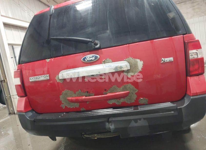 Photo 6 of 2011 Ford Expedition XL (VIN 1FMJU1G55BEF50814)