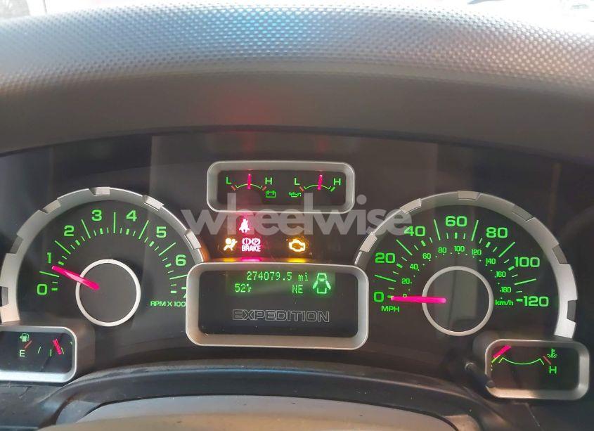 Photo 7 of 2011 Ford Expedition XL (VIN 1FMJU1G55BEF50814)