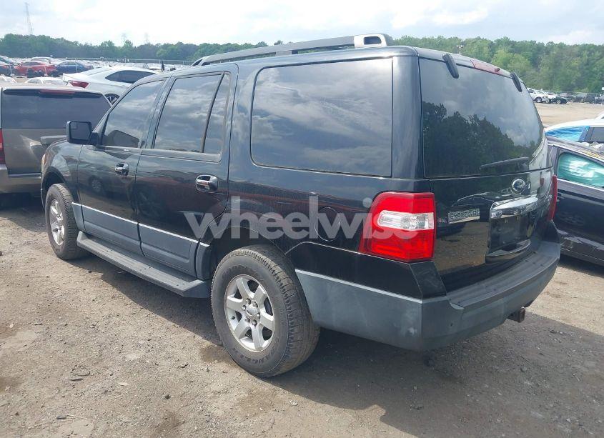 Photo 3 of 2012 Ford Expedition XL (VIN 1FMJU1G55CEF01002)