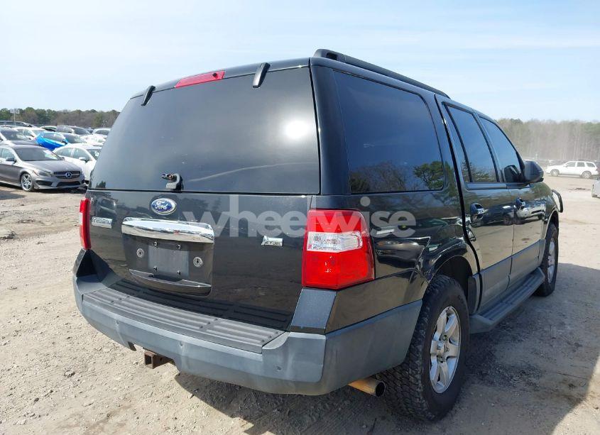 Photo 4 of 2012 Ford Expedition XL (VIN 1FMJU1G57CEF39900)