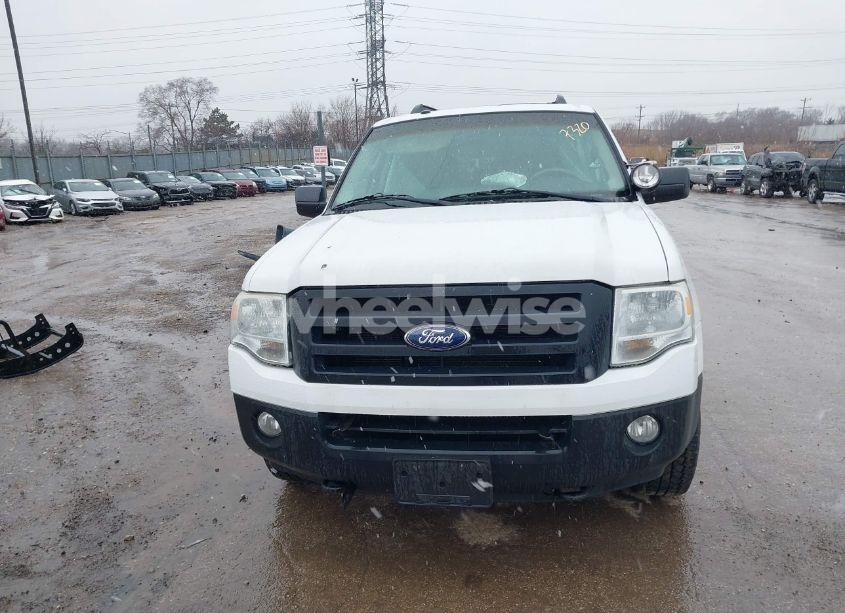 Photo 13 of 2013 Ford Expedition XL (VIN 1FMJU1G58DEF35226)