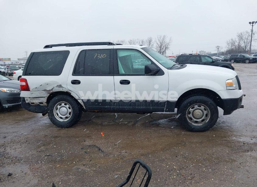 Photo 14 of 2013 Ford Expedition XL (VIN 1FMJU1G58DEF35226)