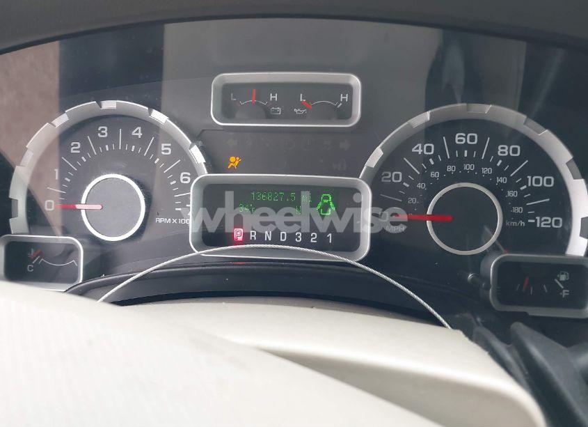 Photo 7 of 2013 Ford Expedition XL (VIN 1FMJU1G58DEF35226)