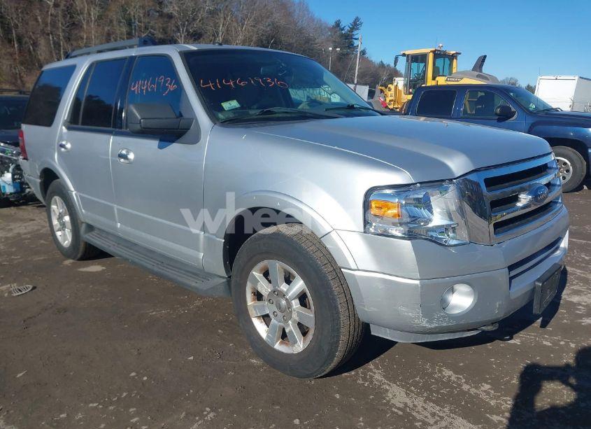 2010 Ford Expedition XLT (VIN 1FMJU1G59AEB57882) main photo