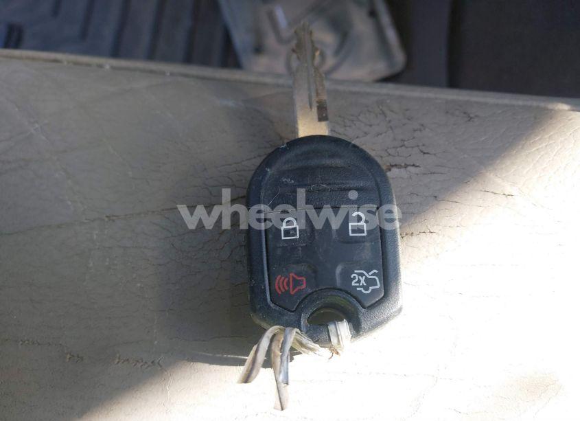 Photo 11 of 2010 Ford Expedition XLT (VIN 1FMJU1G59AEB57882)