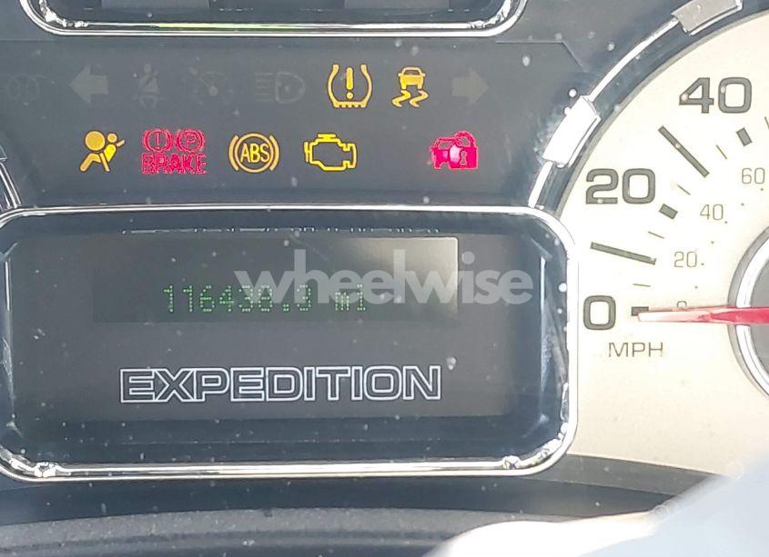 Photo 7 of 2010 Ford Expedition XLT (VIN 1FMJU1G59AEB57882)