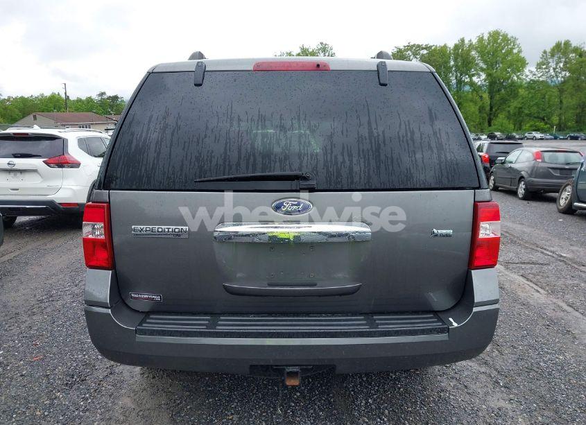 Photo 17 of 2010 Ford Expedition XLT (VIN 1FMJU1G59AEB59065)