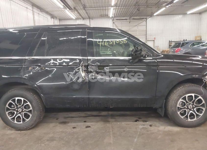 Photo 14 of 2024 Ford Expedition XL (VIN 1FMJU1G85REA47868)
