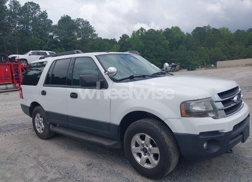 Photo 13 of 2015 Ford Expedition XL (VIN 1FMJU1GT0FEF42186)