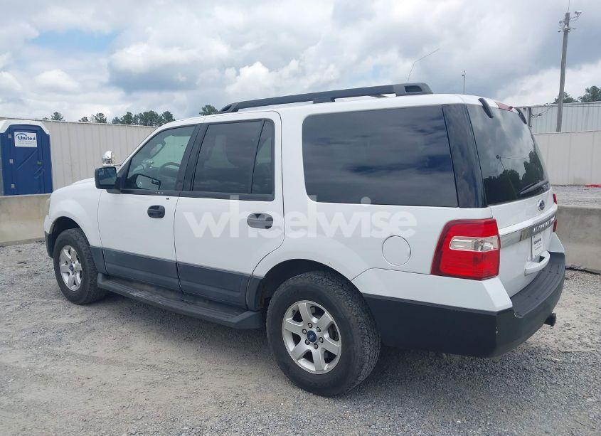Photo 14 of 2015 Ford Expedition XL (VIN 1FMJU1GT0FEF42186)