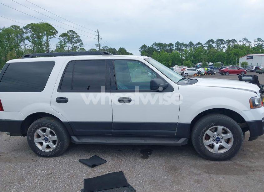 Photo 13 of 2016 Ford Expedition XL (VIN 1FMJU1GT0GEF15460)