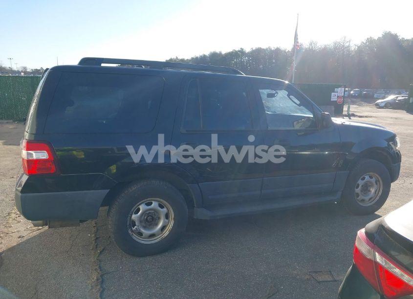 Photo 13 of 2016 Ford Expedition XL (VIN 1FMJU1GT3GEF28462)