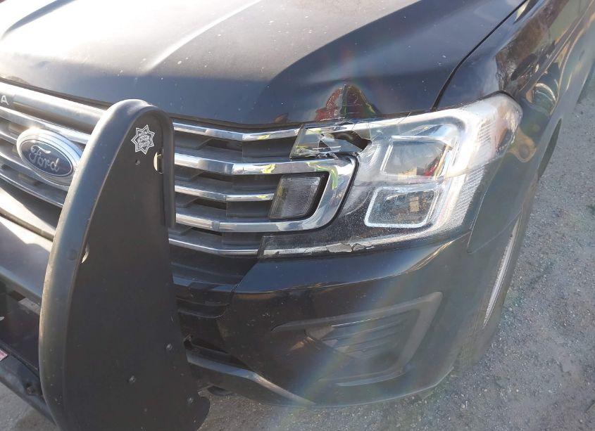 Photo 6 of 2018 Ford Expedition XL (VIN 1FMJU1GT5JEA47913)