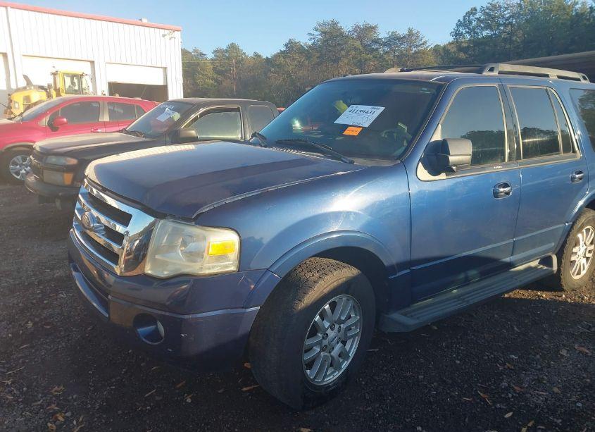 Photo 2 of 2011 Ford Expedition XLT (VIN 1FMJU1H50BEF54347)