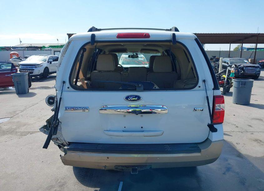 Photo 17 of 2013 Ford Expedition XLT (VIN 1FMJU1H50DEF66548)