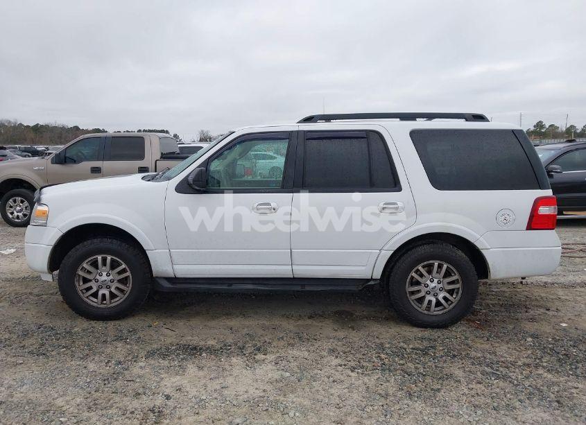 Photo 14 of 2014 Ford Expedition XLT (VIN 1FMJU1H50EEF00938)