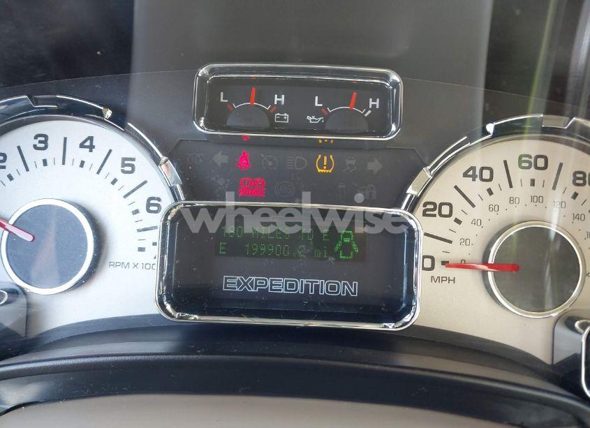 Photo 7 of 2014 Ford Expedition XLT (VIN 1FMJU1H50EEF60234)