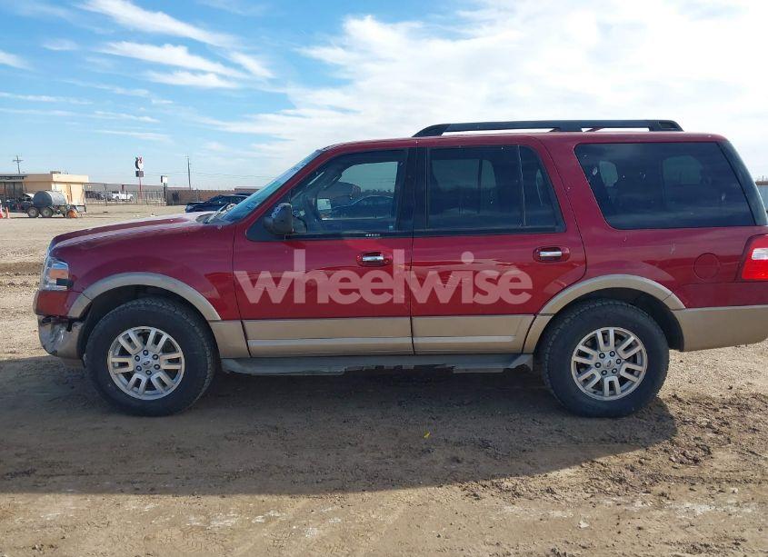 Photo 14 of 2014 Ford Expedition XLT (VIN 1FMJU1H50EEF65675)