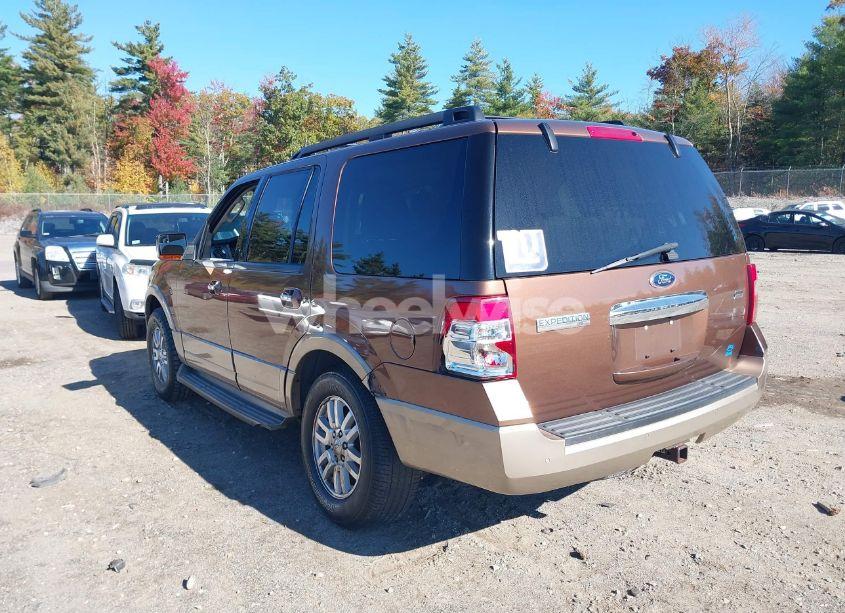 Photo 3 of 2012 Ford Expedition XLT (VIN 1FMJU1H51CEF66332)