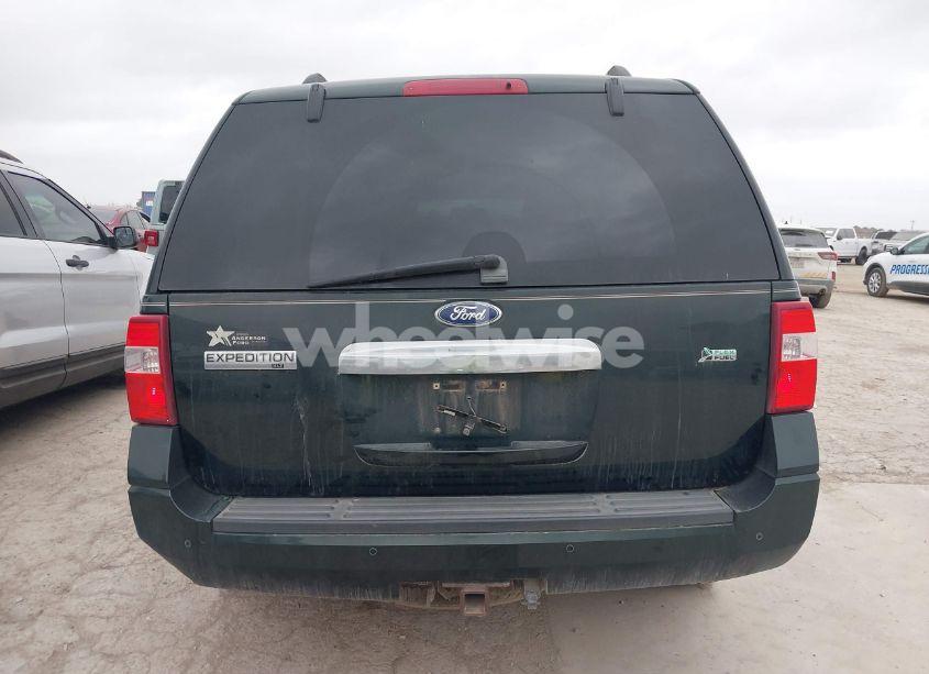 Photo 16 of 2014 Ford Expedition XLT (VIN 1FMJU1H51EEF64552)
