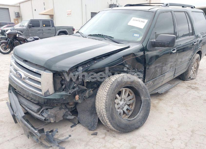 Photo 6 of 2014 Ford Expedition XLT (VIN 1FMJU1H51EEF64552)