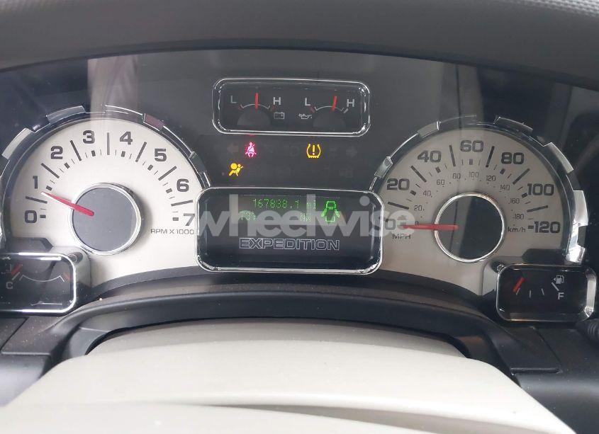 Photo 7 of 2014 Ford Expedition XLT (VIN 1FMJU1H51EEF64552)