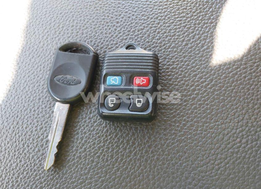 Photo 11 of 2011 Ford Expedition XLT (VIN 1FMJU1H52BEF53667)