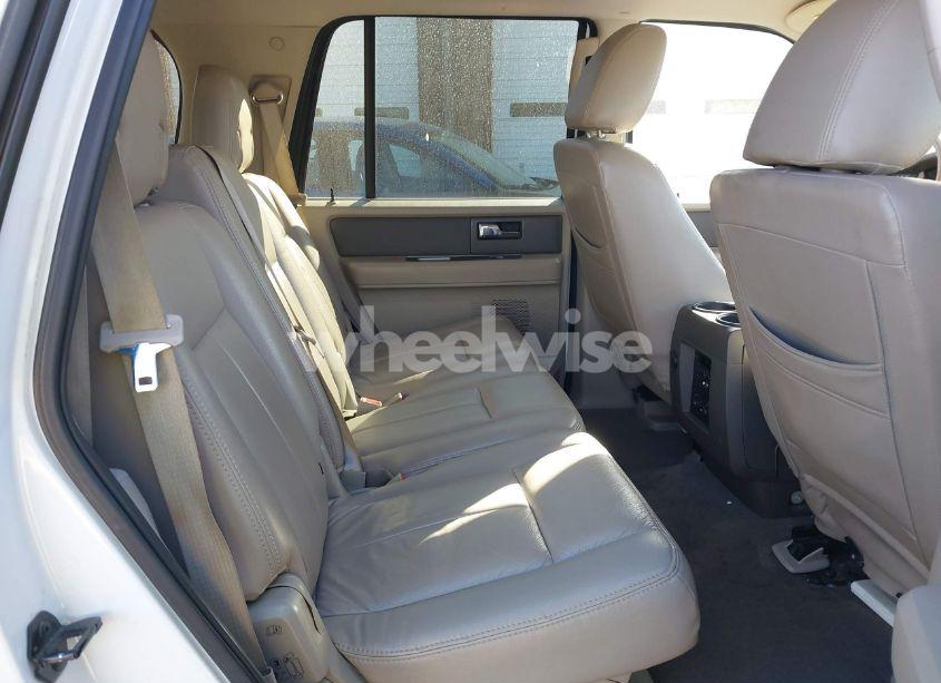 Photo 8 of 2011 Ford Expedition XLT (VIN 1FMJU1H52BEF53667)