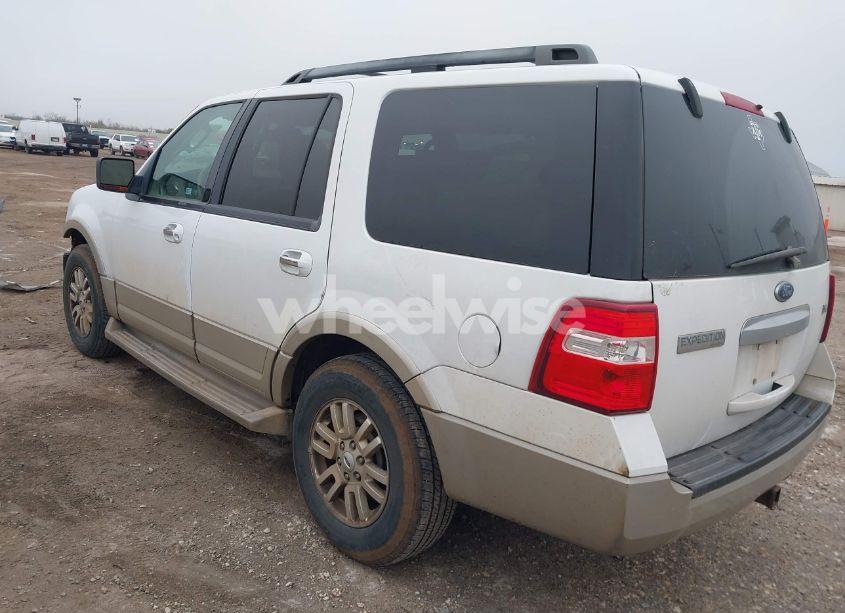 Photo 3 of 2010 Ford Expedition EDDIE BAUER/KING RANCH (VIN 1FMJU1H53AEA07197)