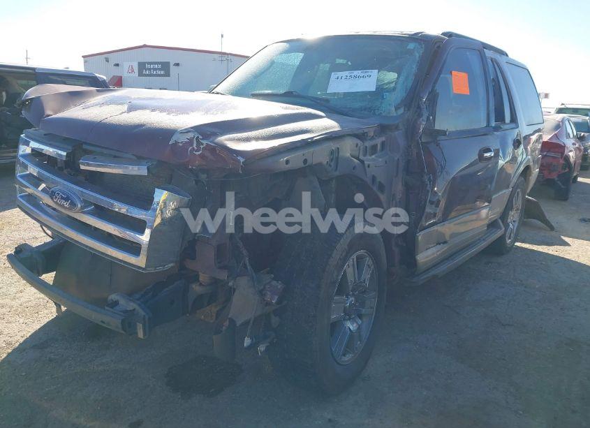 Photo 2 of 2010 Ford Expedition EDDIE BAUER/KING RANCH (VIN 1FMJU1H53AEB53504)