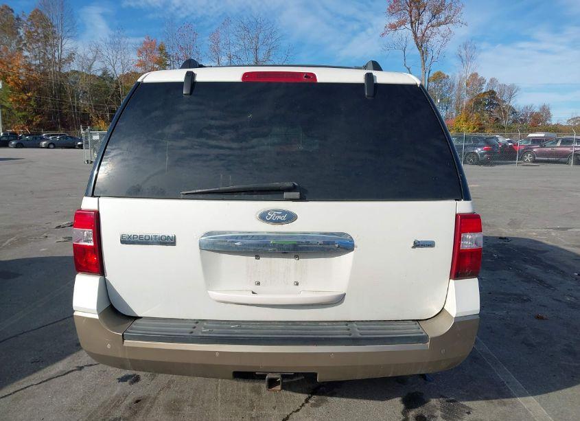 Photo 16 of 2011 Ford Expedition XLT (VIN 1FMJU1H53BEF00668)