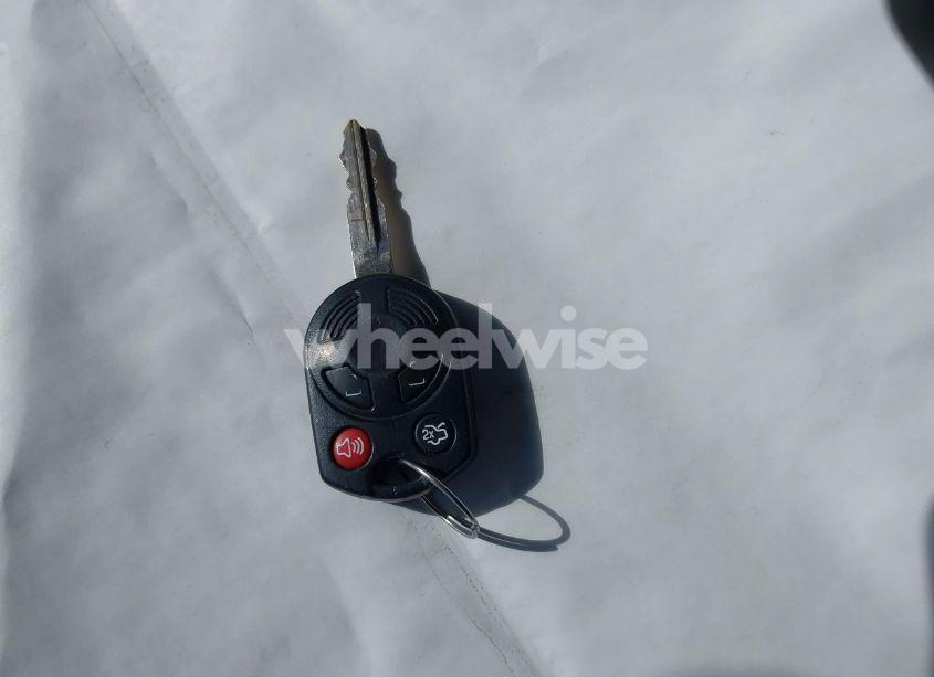 Photo 11 of 2011 Ford Expedition XLT (VIN 1FMJU1H53BEF47439)