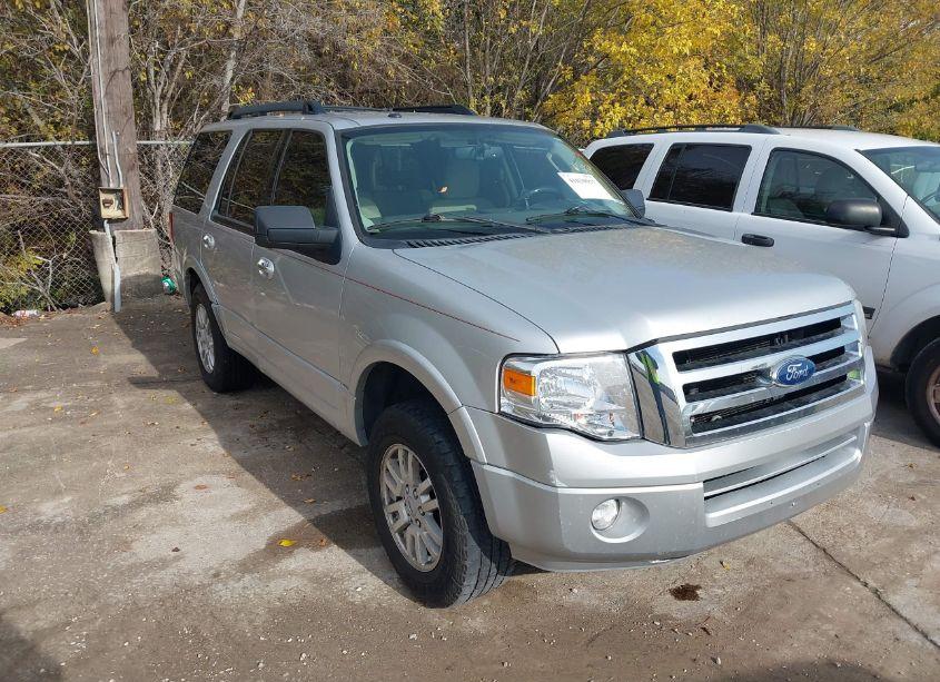 2012 Ford Expedition XLT (VIN 1FMJU1H54CEF13611) main photo
