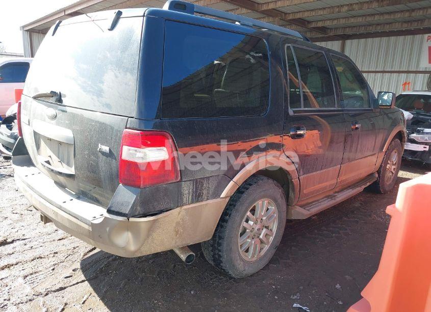 Photo 4 of 2012 Ford Expedition XLT (VIN 1FMJU1H54CEF66308)