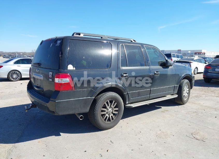 Photo 4 of 2013 Ford Expedition XLT (VIN 1FMJU1H54DEF28790)