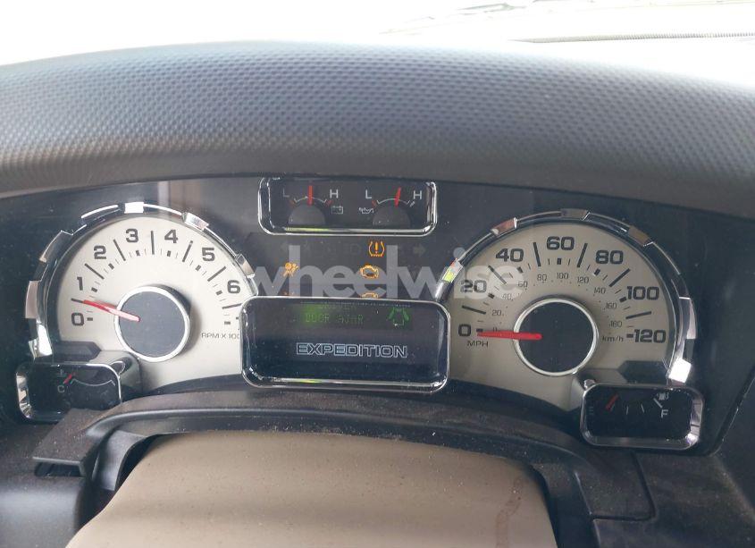 Photo 7 of 2013 Ford Expedition XLT (VIN 1FMJU1H54DEF69212)