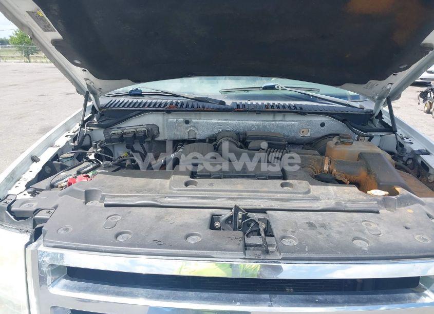 Photo 10 of 2011 Ford Expedition XLT (VIN 1FMJU1H55BEF53677)