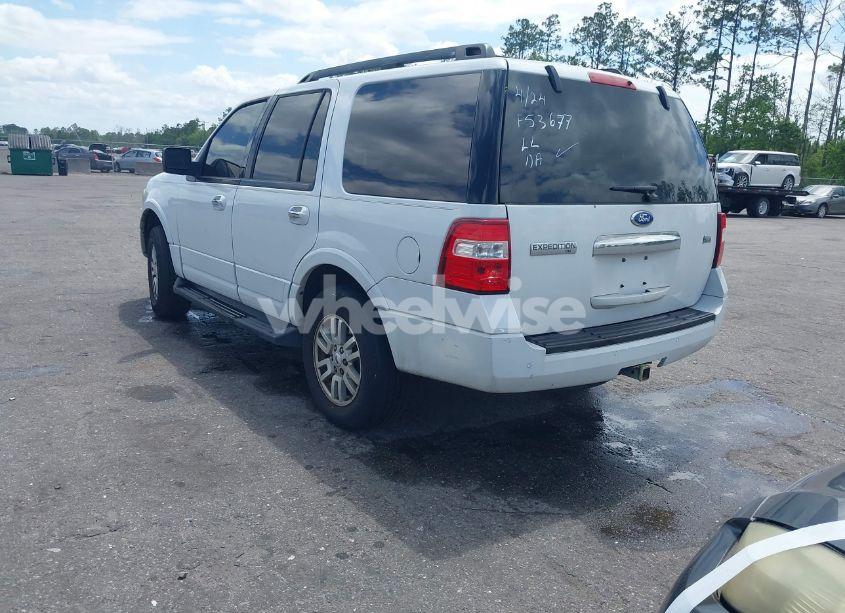 Photo 3 of 2011 Ford Expedition XLT (VIN 1FMJU1H55BEF53677)