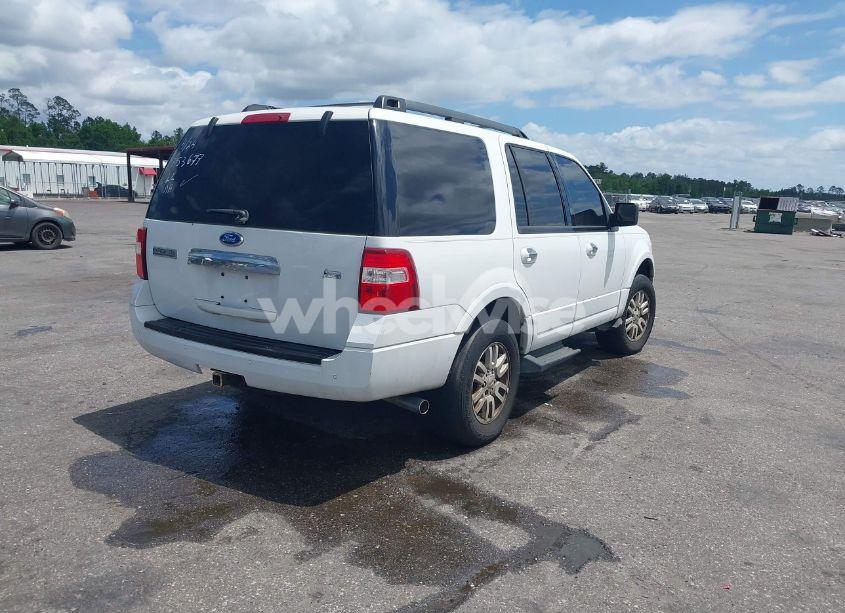 Photo 4 of 2011 Ford Expedition XLT (VIN 1FMJU1H55BEF53677)