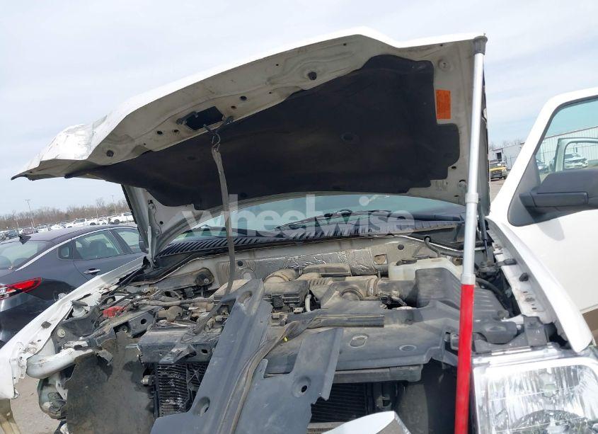 Photo 10 of 2012 Ford Expedition XLT (VIN 1FMJU1H55CEF33088)